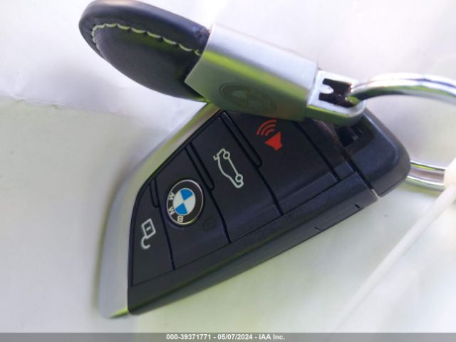 WBA13AG03NCJ19509 BMW 530e