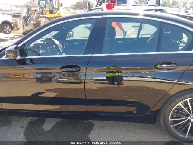 WBA13AG03NCJ19509 BMW 530e