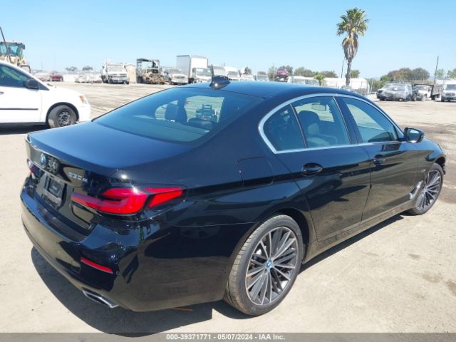WBA13AG03NCJ19509 BMW 530e
