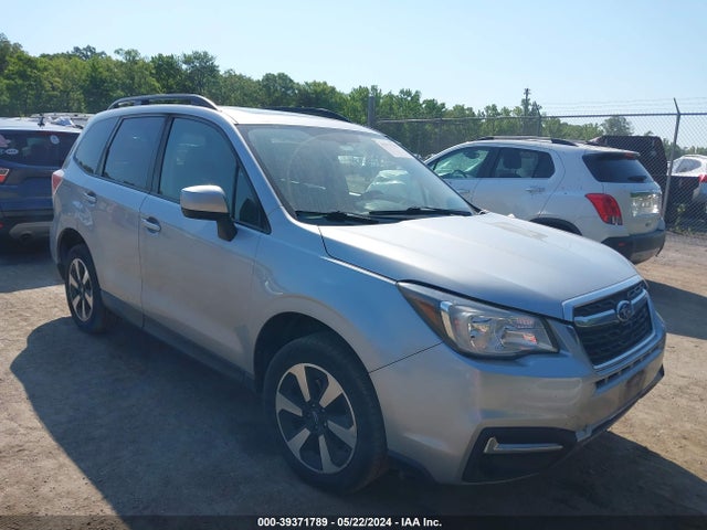 Subaru Forester 2.5i Premium 2018 JF2SJADC4JH469743 Image 1