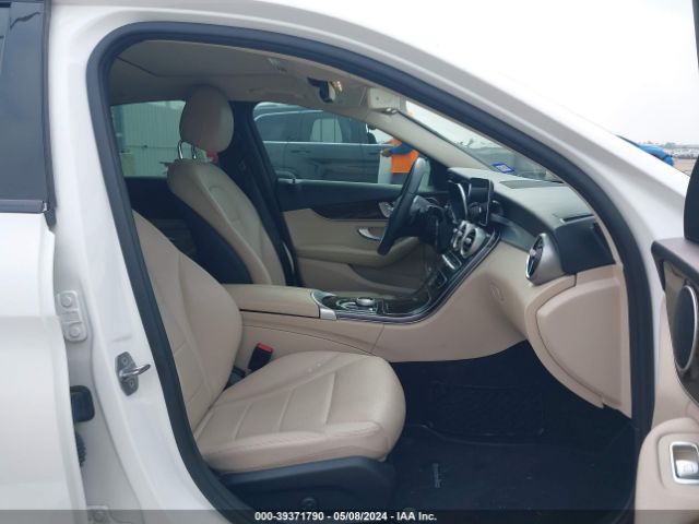 55SWF8DB2KU300144 Mercedes-Benz C 300