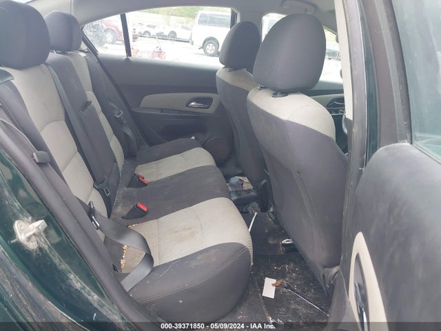 Chevrolet Cruze Ls Auto 2014 1G1PA5SHXE7215775 Image 8