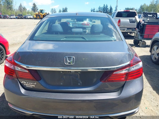 Honda ACCORD EX 2017 1HGCR2F00HA049602 Image 16
