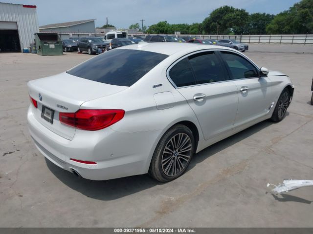 WBAJB1C53JB084491 BMW 530e Xdrive Iperformance