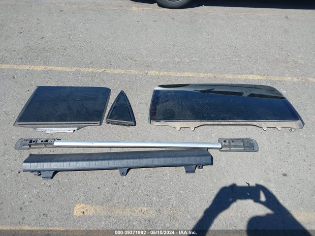 Toyota 4RUNNER SR5 2015 JTEBU5JR0F5222102 Image 18