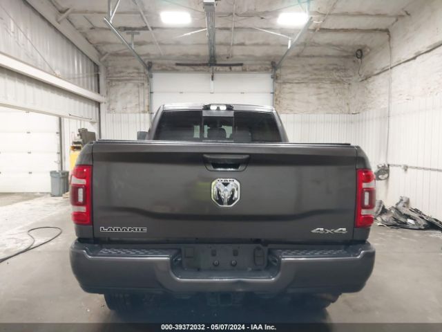3C6UR5NL1NG310143 RAM 2500 Laramie Mega Cab 4x4 6'4 Box