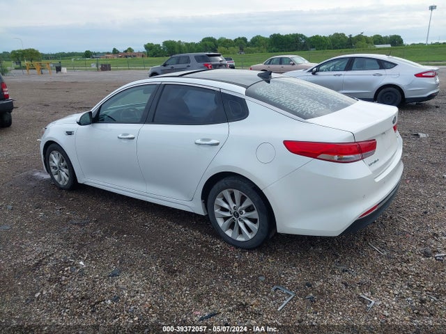 KIA OPTIMA EX 2017 5XXGU4L3XHG129406 Image 3