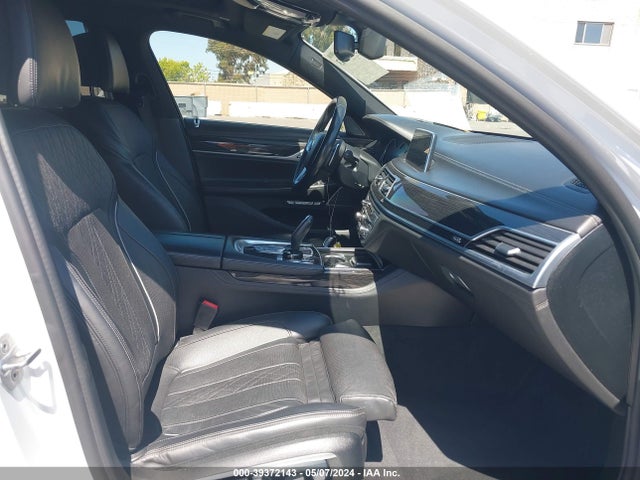 WBA7F0C54GGM20539 BMW 750i