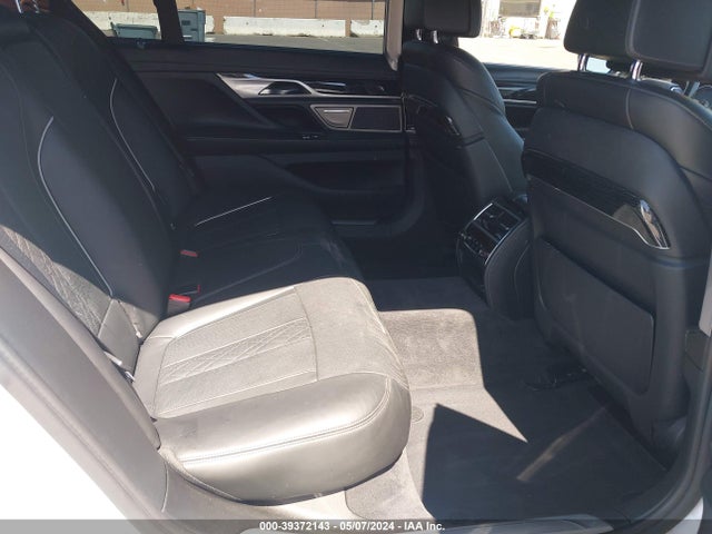 WBA7F0C54GGM20539 BMW 750i