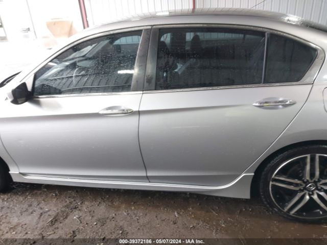 1HGCR2F18HA001340 Honda Accord Sport Se