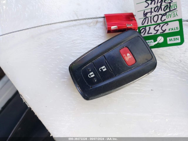 Toyota Prius Three 2016 JTDKARFU4G3503317 Image 11