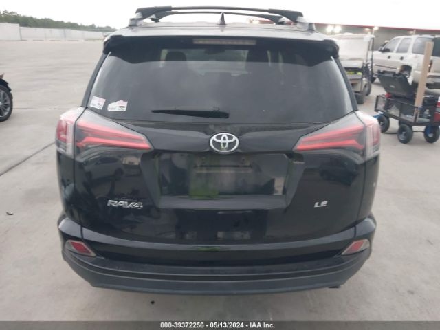 2T3ZFREV9GW259638 Toyota RAV4 LE