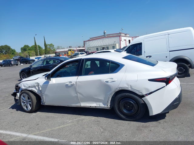 Lexus IS 300 2023 JTHCA1D27P5124970 Image 14