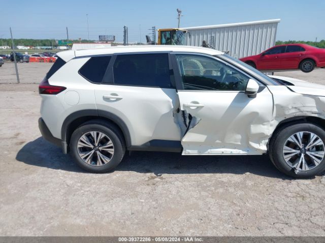 JN8BT3BA9PW414042 Nissan Rogue Sv Fwd
