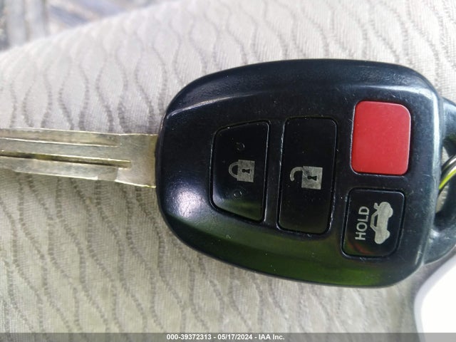 Toyota COROLLA LE 2016 2T1BURHEXGC604222 Image 11