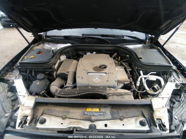 WDC0G4KB8JV063038 Mercedes-Benz Glc 300 4matic