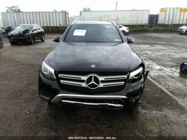 WDC0G4KB8JV063038 Mercedes-Benz Glc 300 4matic