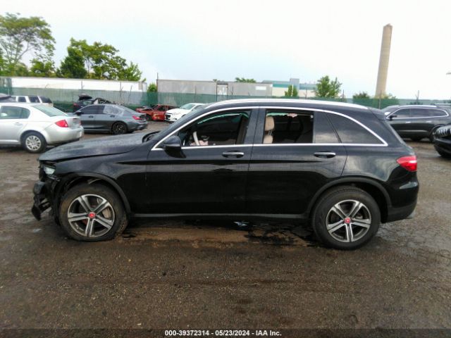 WDC0G4KB8JV063038 Mercedes-Benz Glc 300 4matic