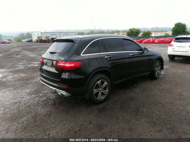 WDC0G4KB8JV063038 Mercedes-Benz Glc 300 4matic