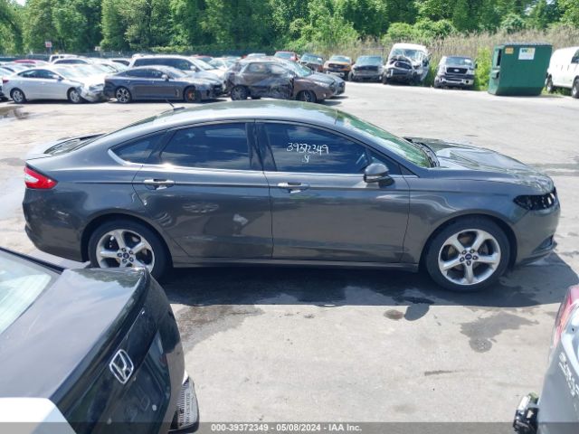 3FA6P0T93GR311888 Ford FUSION SE