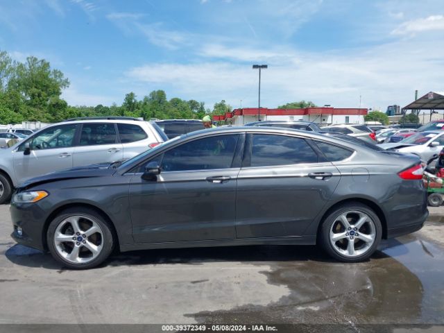 3FA6P0T93GR311888 Ford FUSION SE