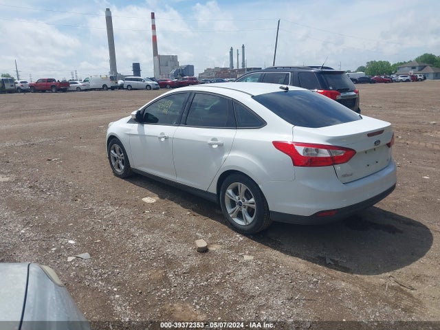 Ford FOCUS SE 2014 1FADP3F25EL395487 Image 3