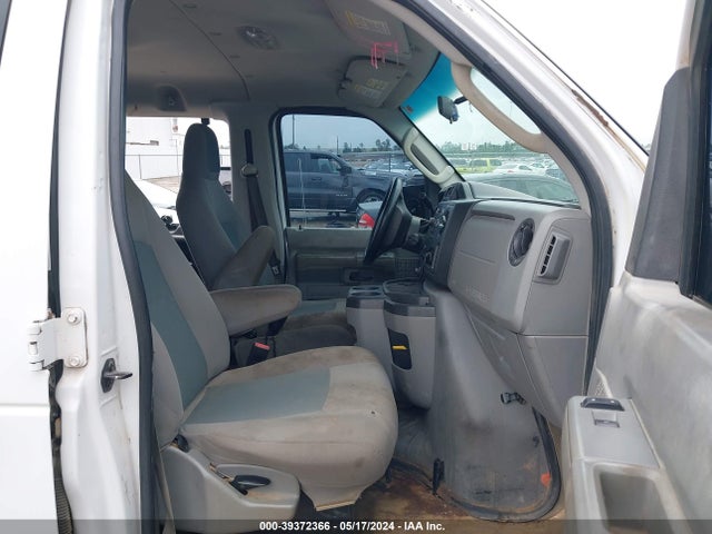 Ford E-350 Super Duty Xlt 2014 1FBSS3BLXEDA81458 Image 5
