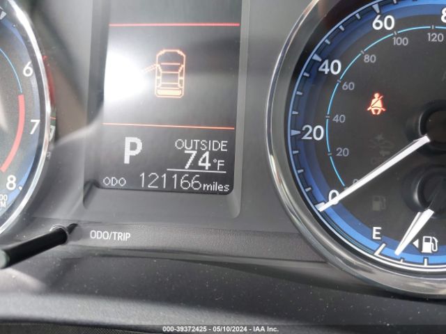 2T1BURHEXHC924139 Toyota COROLLA LE