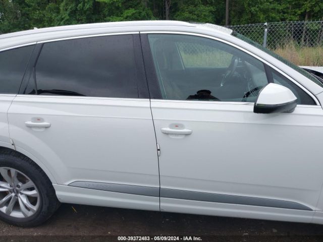 WA1LAAF76JD026627 Audi Q7 3.0t Premium