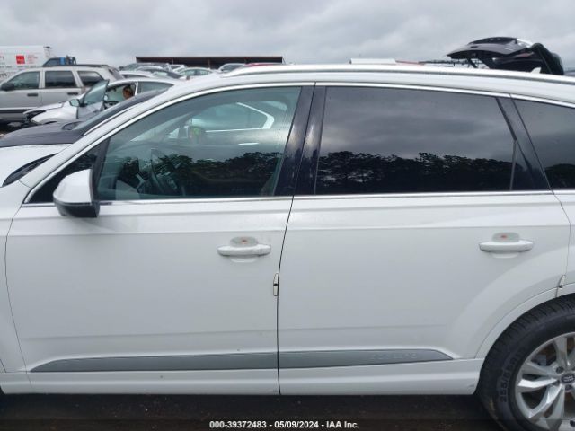 WA1LAAF76JD026627 Audi Q7 3.0t Premium