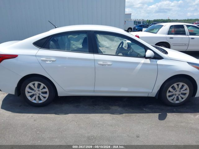 3KPC24A39KE049716 Hyundai ACCENT SE