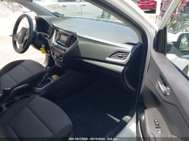 3KPC24A39KE049716 Hyundai ACCENT SE