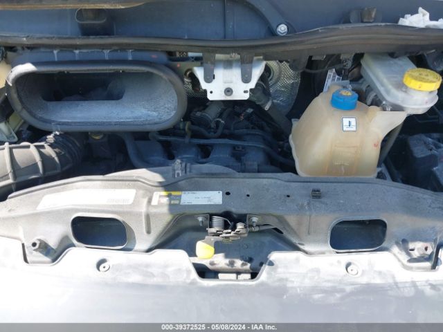3C6TRVAG1JE106274 RAM Promaster 1500 Low Roof 136 Wb