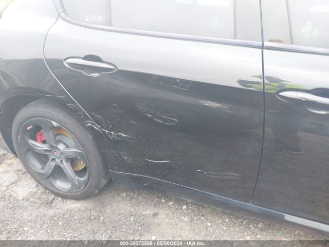 ZARFAEDN8H7534463 Alfa Romeo Giulia Awd