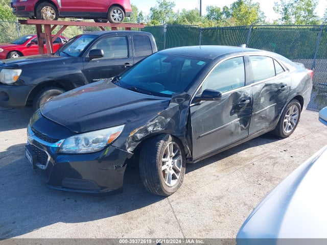 Chevrolet MALIBU 1LT 2015 1G11C5SL8FF131174 Image 2