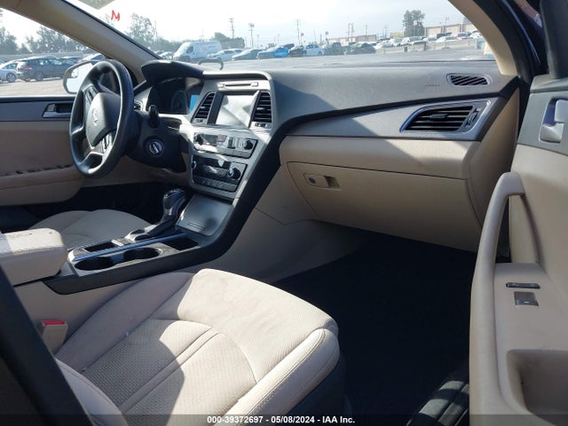 Hyundai SONATA SE 2016 5NPE24AF3GH331873 Image 5