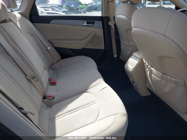 Hyundai SONATA SE 2016 5NPE24AF3GH331873 Image 8