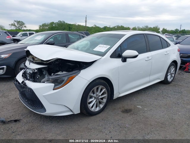 Toyota COROLLA LE 2020 5YFHPRAE0LP009644 Image 2