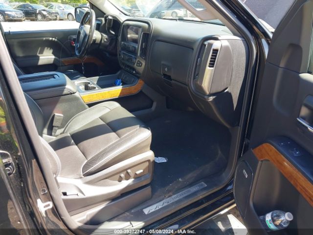 3GCUKTEJ3JG607375 Chevrolet Silverado 1500 High Country