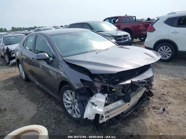 Toyota CAMRY LE 2020 4T1L11AK8LU391052 главное изображение