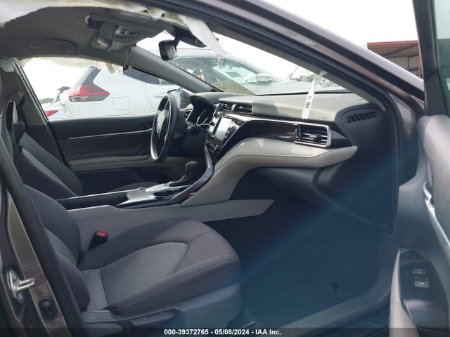 Toyota CAMRY LE 2020 4T1L11AK8LU391052 Image 5