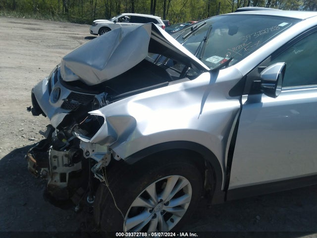 Toyota Rav4 Limited 2014 JTMDFREV4EJ004546 Image 17