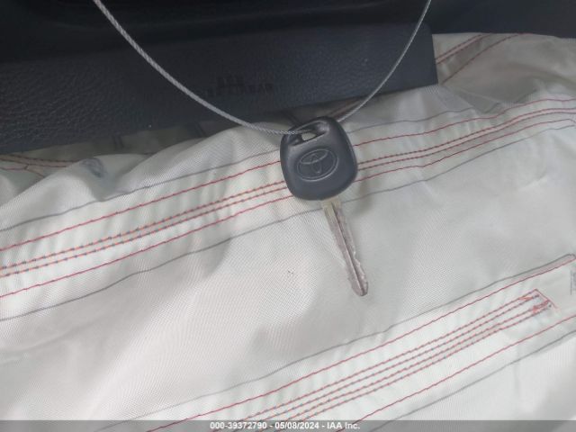 5YFBURHEXEP158277 Toyota COROLLA L