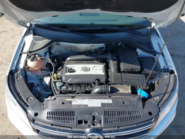WVGAV7AX1FW602479 Volkswagen TIGUAN S