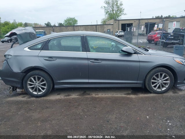 Hyundai SONATA SE 2018 5NPE24AF3JH713506 Image 14