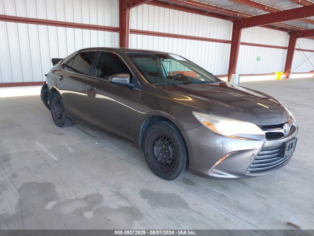 Toyota CAMRY LE 2017 4T1BF1FK8HU427920 main image