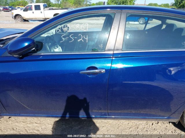 1N4BL4BV9KC188136 Nissan Altima 2.5 S