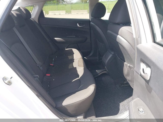 KIA Optima Lx 2016 5XXGT4L32GG047039 Image 8