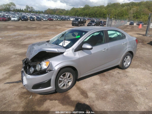 Chevrolet Sonic Lt Auto 2014 1G1JC5SH5E4200408 Image 2