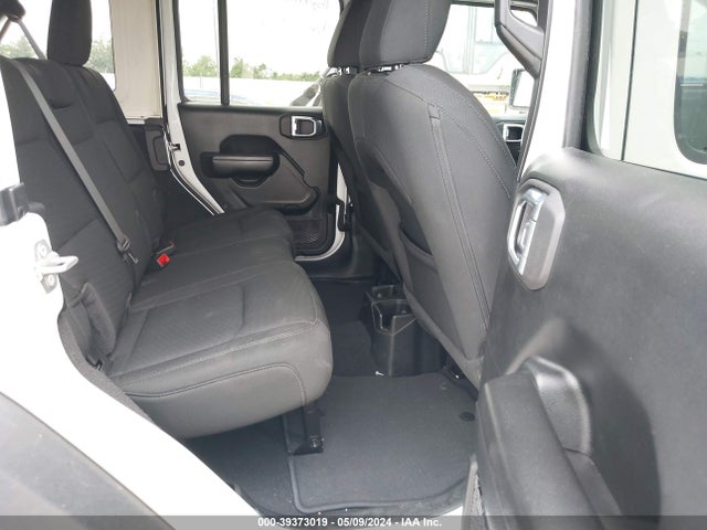 1C4HJXDG2MW508098 Jeep Wrangler Unlimited Sport S 4x4